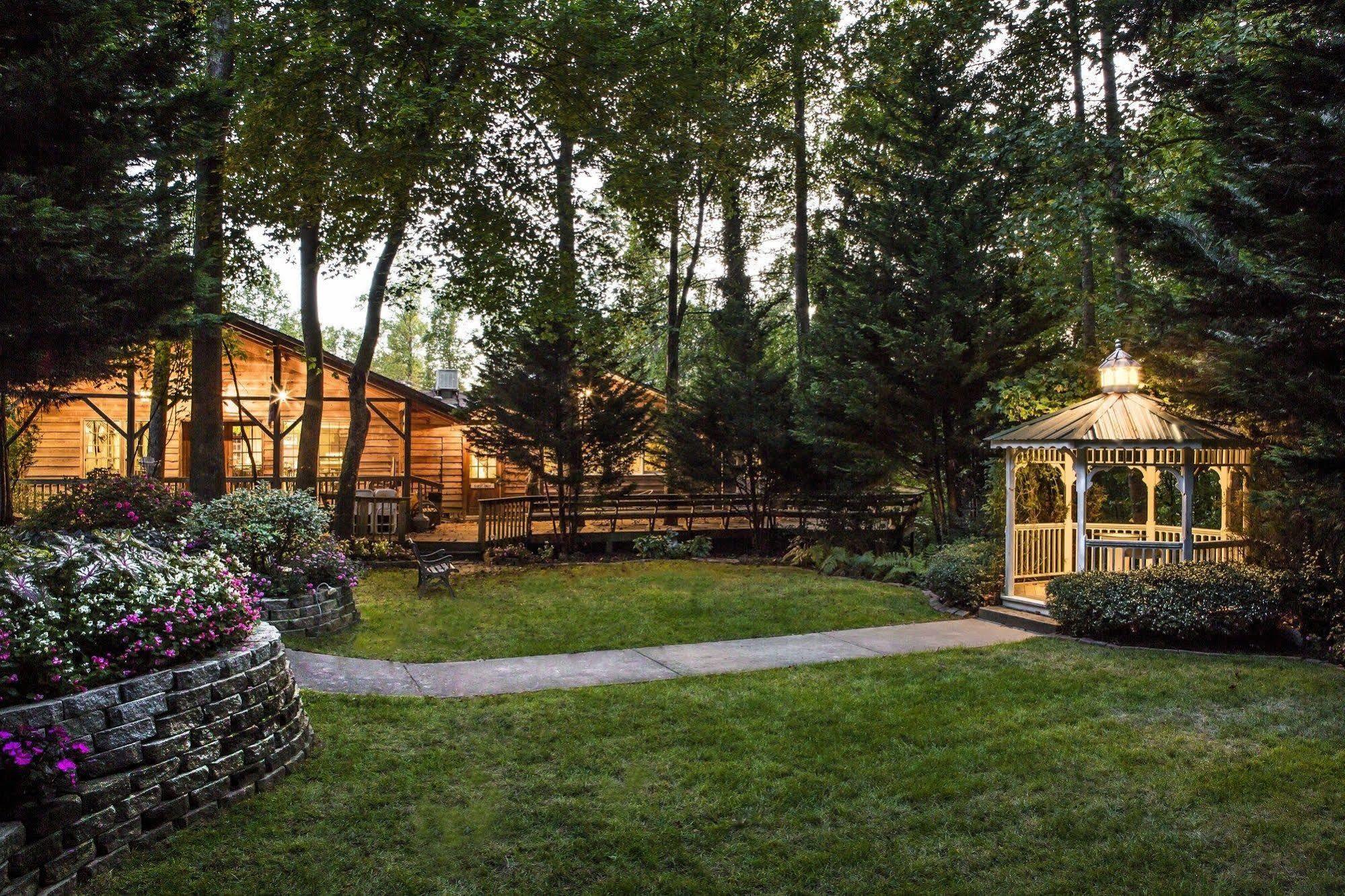 Forrest Hills Mountain Resort Далонега Экстерьер фото